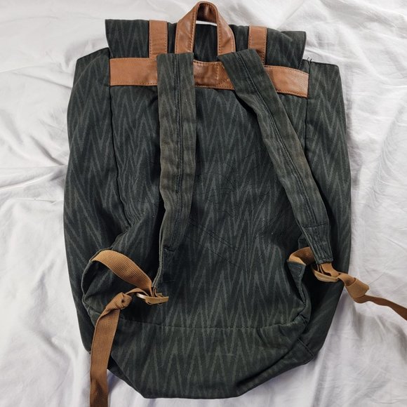 Roxy She Said Canvas Black Backpack Casual Outdoors School Going Out Travel - Picture 2 of 9